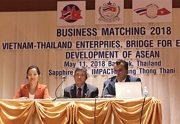 เข้าร่วมบรรยายในงาน Vietnam-Thailand Enterprises, Bridge for Economic