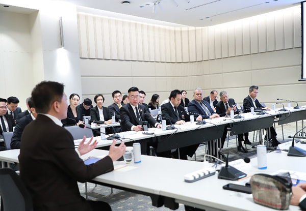 คณะกรรมการสภาธุรกิจไทย-เวียดนาม เข้าร่วมประชุมพบปะหารือประธานสภาธุรกิจภายใต้กรอบ กกร. คณะกรรมการสภาธุรกิจไทย-เวียดนาม เข้าร่วมประชุมพบปะหารือประธานสภาธุรกิจภายใต้กรอบ กกร.